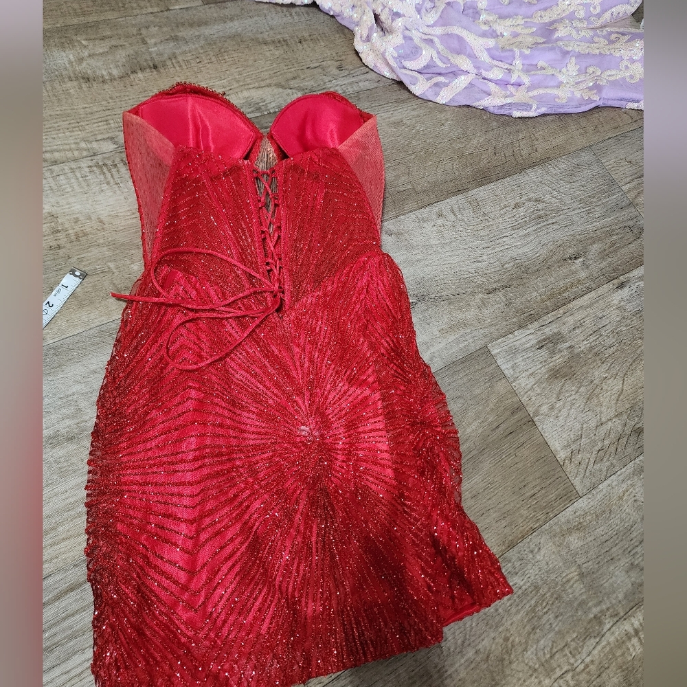 Red Short Beaded Glittery Homecoming Formal Corest Dress Size 2 - Picture 4 of 8